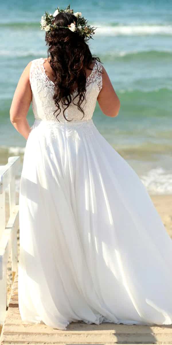Plus Size A Line Beach Chiffon Lace Wedding Dress