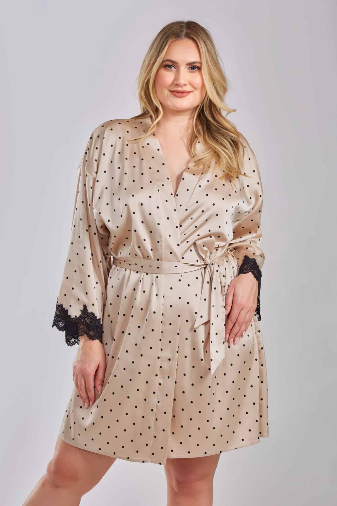 Plus Size Diana Robe